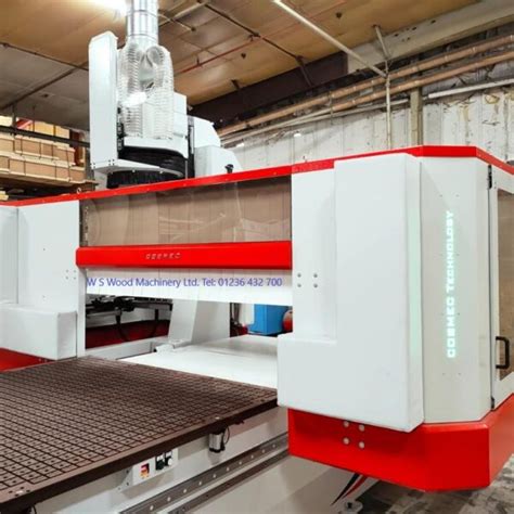 Cosmec Conquest 515 CNC Router Machine .